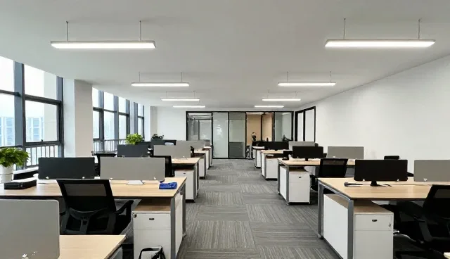 工业设备在建筑领域的应用场景与技术适配分析